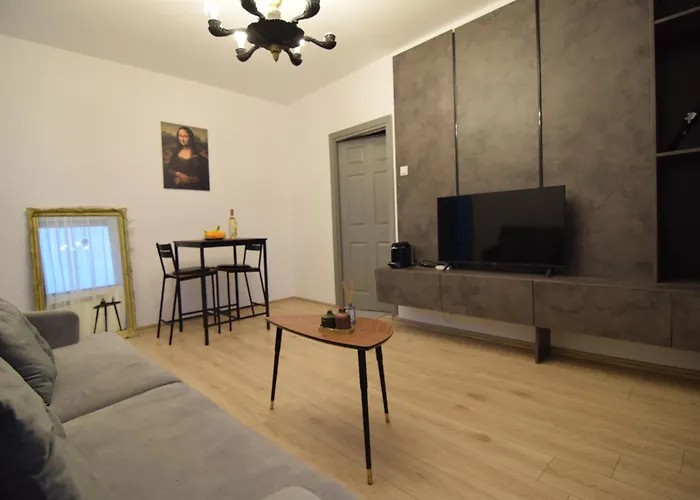 Apartament Izvor *